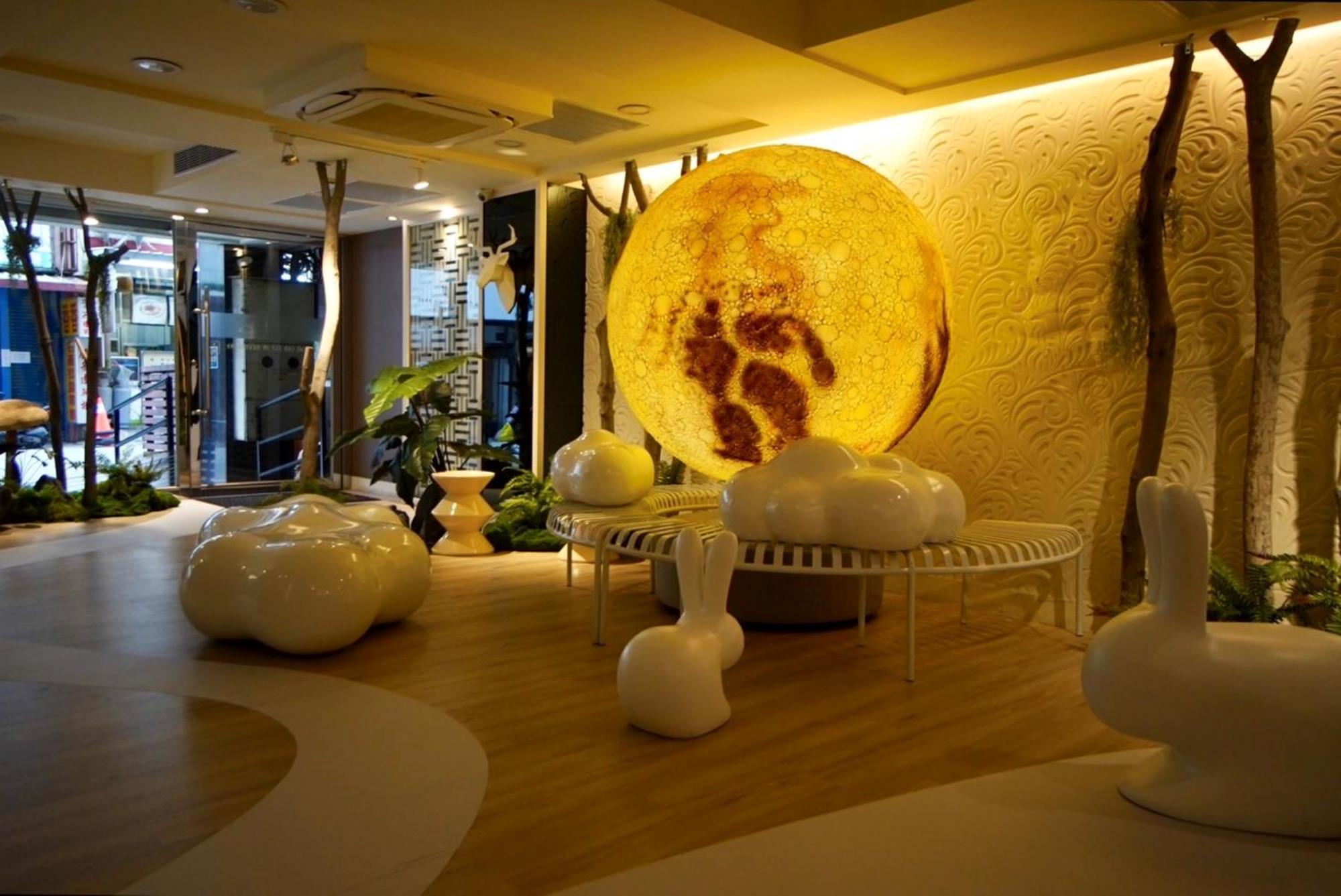 Finders Hotel Hualien Wen Hua Bagian luar foto